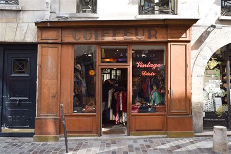 Best spots for vintage shopping in Paris .